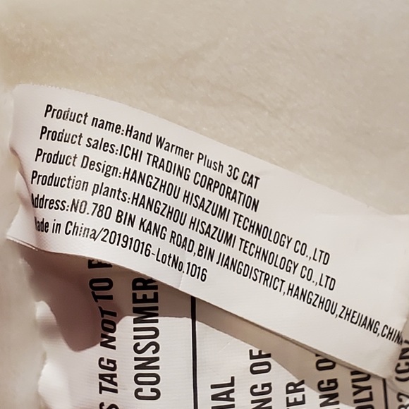 HAND WARMER; WHITE CALICO CAT - Picture 6 of 6